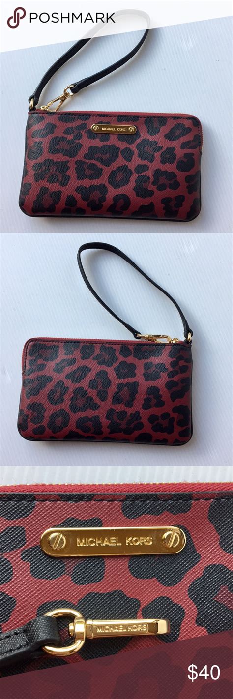 Michael Kors leopard wristlet